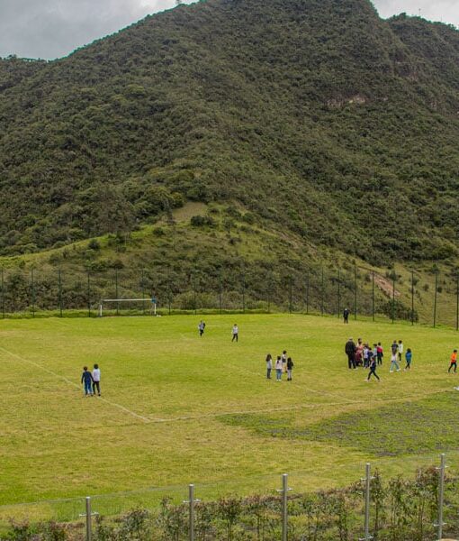 Una Educación de Excelencia en el Corazón de la Naturaleza