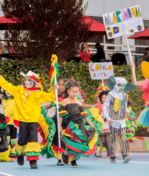 Carnaval Herencia : un voyage à travers la richesse culturelle de l’Amérique du Sud au Lycée Français International de Bogotá